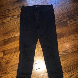 Empyre distressed jean